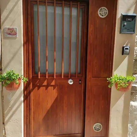 Loft Albicocca לינה וארוחת בוקר בארי