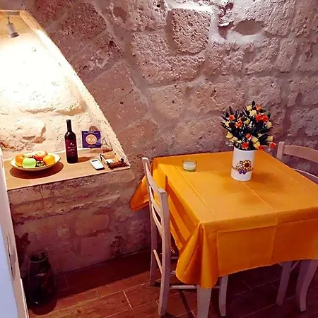 Bed & Breakfast Loft Albicocca 3*